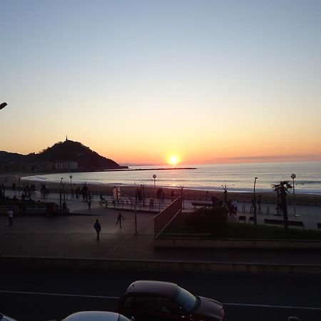 Pensión Atxiki San Sebastian Bagian luar foto
