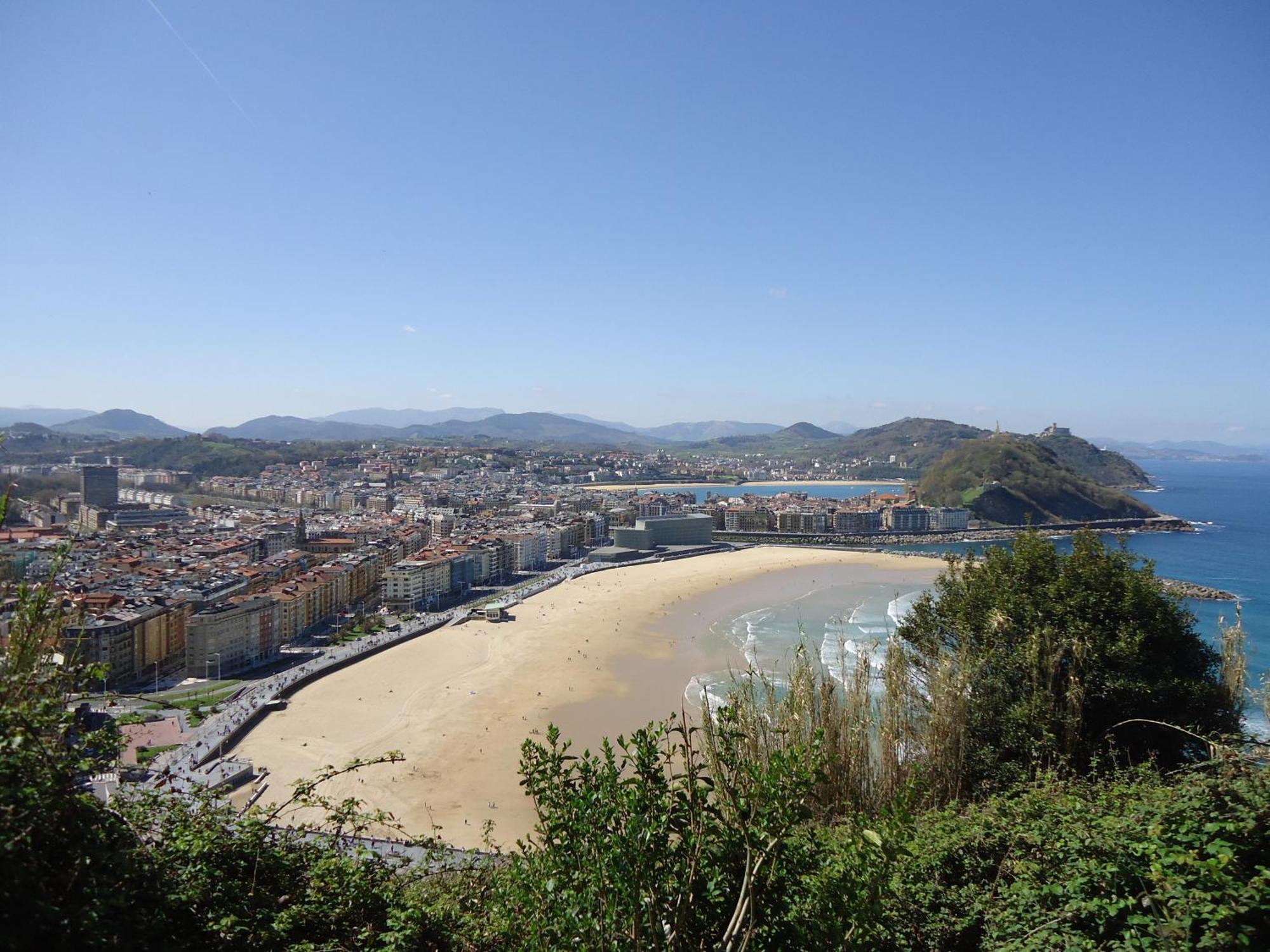Pensión Atxiki San Sebastian Bagian luar foto