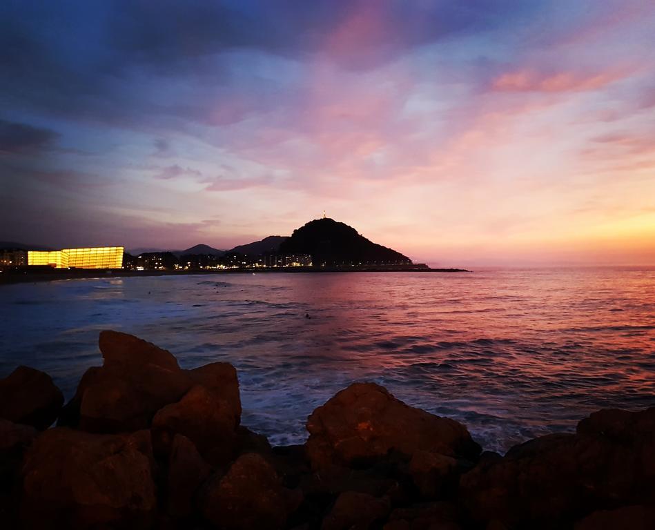 Pensión Atxiki San Sebastian Bagian luar foto