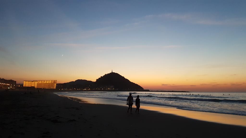 Pensión Atxiki San Sebastian Bagian luar foto